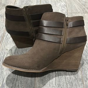 Carlos by Carlos Santana Wedge Booties